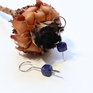【no.29】ステンレス×ラピスラズリピアス~plus stainless pierced earrings lapis lazuli~