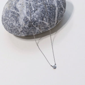 (no.29)ステンレスダイヤモンドネックレス~dot stainless necklace=ラボグロウンダイヤモンド使用  