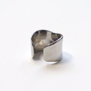 (no.29)ステンレスワイドリング~wave stainless wide ring~